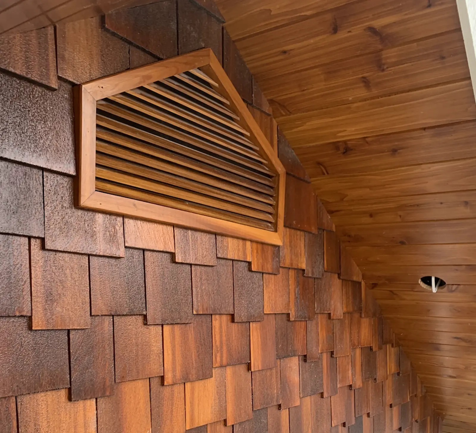 Staggered shake siding on a front facade, Summerland